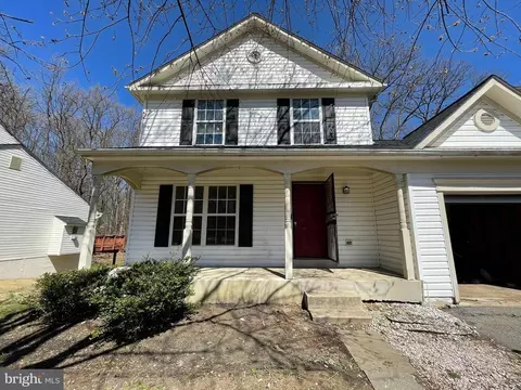 6002 Wesson Dr, Suitland, MD 20746