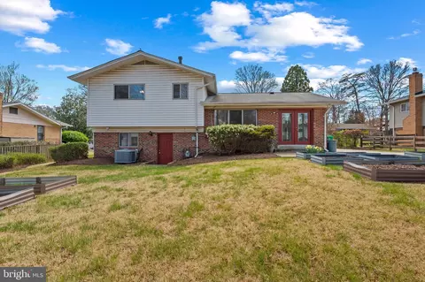 Exterior - 8604 Chervil Rd, Lanham, MD 20706 photo 2 of 6