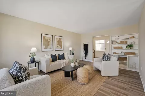 Living - 8604 Chervil Rd, Lanham, MD 20706 photo 4 of 7