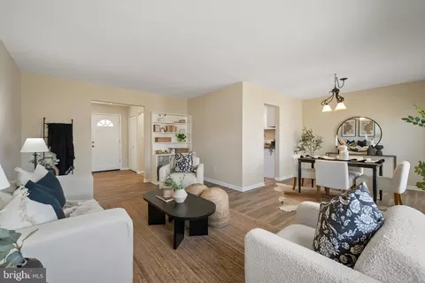 Living - 8604 Chervil Rd, Lanham, MD 20706 photo 3 of 7