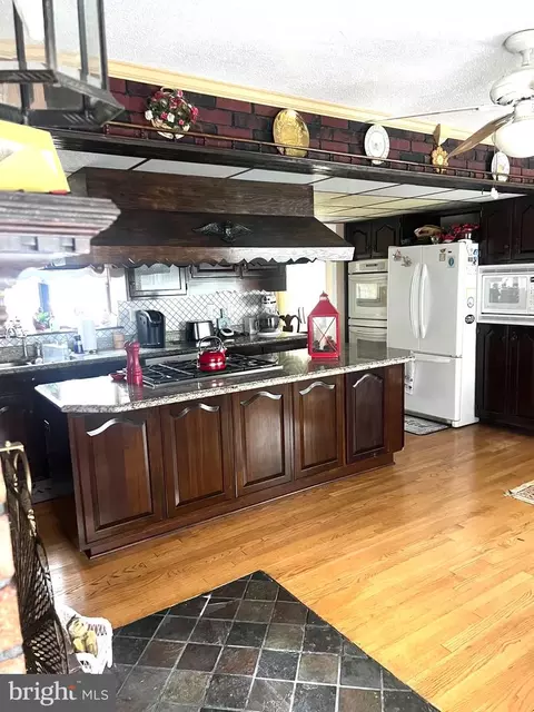 Kitchen - 6106 Goodman Rd, Laurel, MD 20707 photo 1 of 2