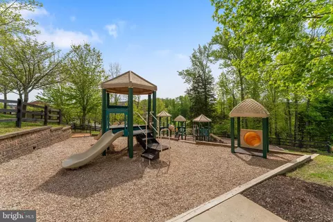15701 Swanscombe Loop, Marlboro, MD 20774 photo 42