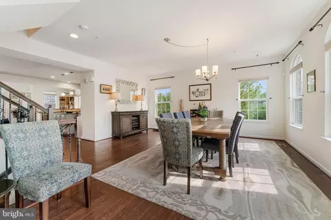 15701 Swanscombe Loop, Marlboro, MD 20774 photo 9
