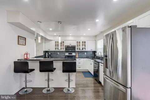 Kitchen - 9219 Fairlane Pl, Laurel, MD 20708 photo 2 of 3