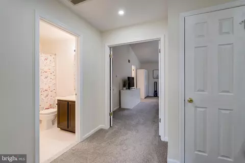 Entry Way - 9219 Fairlane Pl, Laurel, MD 20708 photo 4 of 4