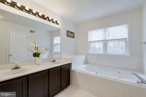 Bath - 9219 Fairlane Pl, Laurel, MD 20708 photo 1 of 3
