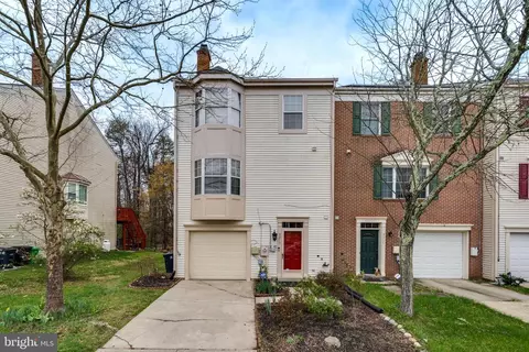 9219 Fairlane Pl, Laurel, MD 20708
