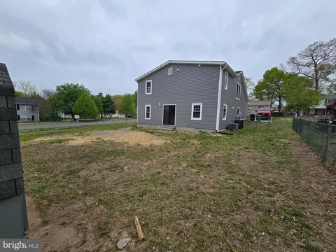Exterior - 7601 Milligan Ln, Clinton, MD 20735 photo 3 of 4