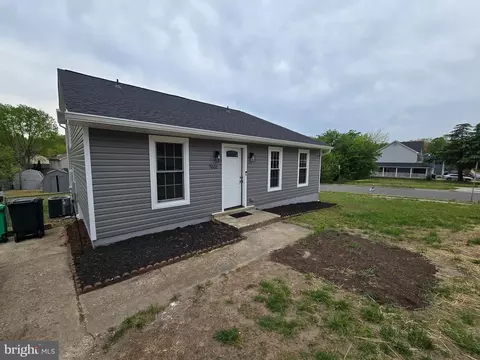 Exterior - 7601 Milligan Ln, Clinton, MD 20735 photo 4 of 4