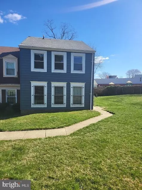 2236 Dawn Ln, Temple Hills, MD 20748