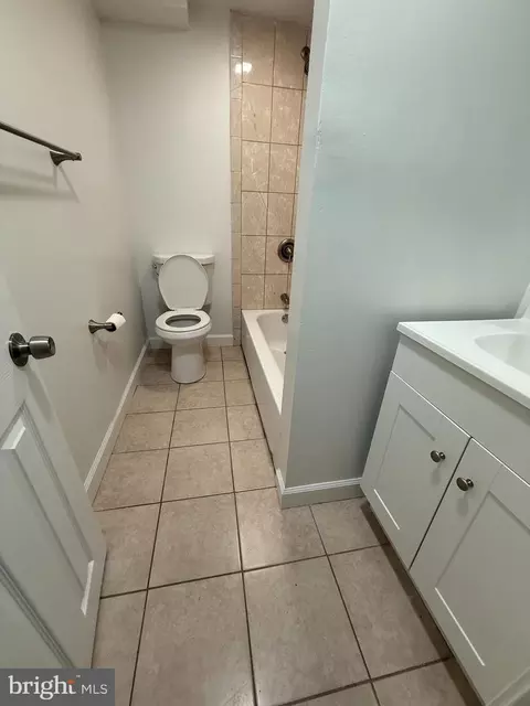 Bath - 9110 Kinzer St, Lanham, MD 20706 photo 2 of 2