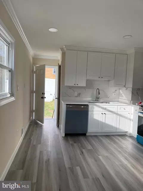 Entry Way - 9110 Kinzer St, Lanham, MD 20706 photo 1 of 2