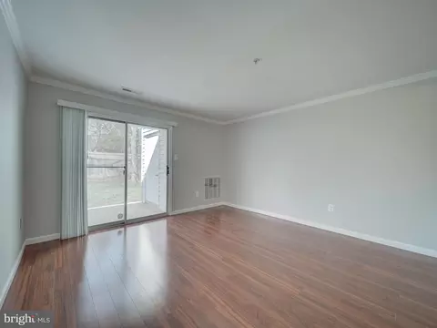 Living - 9266 Cherry Ln #52, Laurel, MD 20708 photo 1 of 4
