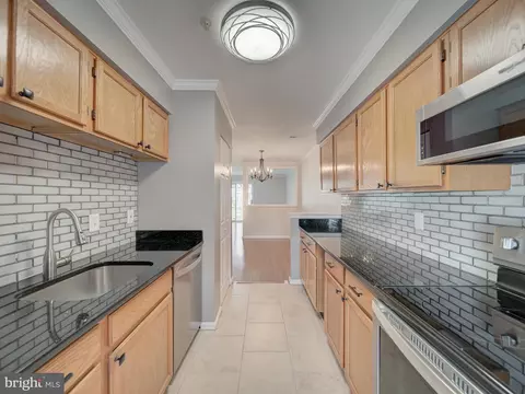 Kitchen - 9266 Cherry Ln #52, Laurel, MD 20708 photo 5 of 6