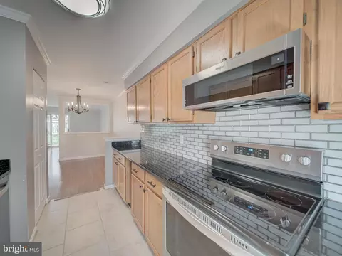 Kitchen - 9266 Cherry Ln #52, Laurel, MD 20708 photo 4 of 6