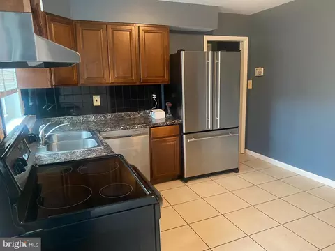 Kitchen - 8916 Briarcroft Ln, Laurel, MD 20708 photo 1 of 1