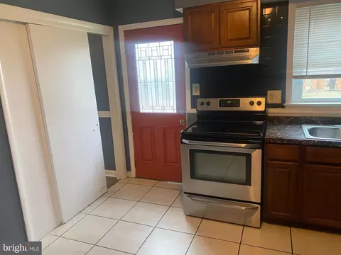 Entry Way - 8916 Briarcroft Ln, Laurel, MD 20708 photo 1 of 1