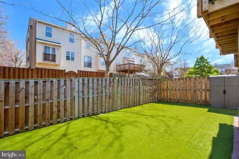 Exterior - 3953 Elite St, Bowie, MD 20716 photo 11 of 11