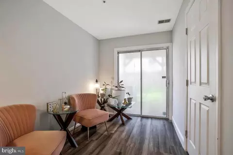 Entry Way - 3953 Elite St, Bowie, MD 20716 photo 5 of 9