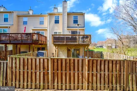 Exterior - 3953 Elite St, Bowie, MD 20716 photo 4 of 11