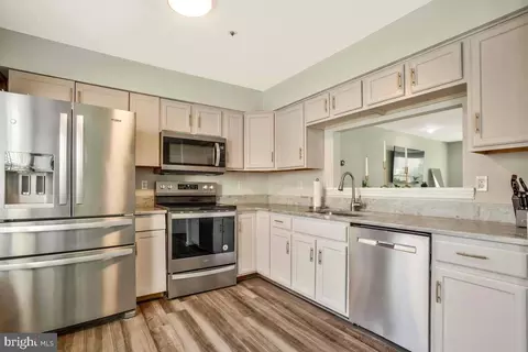Kitchen - 3953 Elite St, Bowie, MD 20716 photo 2 of 5