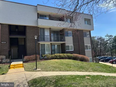 10224 Prince Pl #12-208, Marlboro, MD 20774