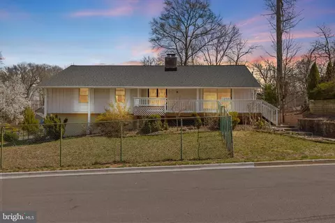 13407 Kiama Ct, Laurel, MD 20708 photo 9