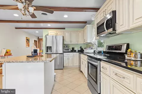 13407 Kiama Ct, Laurel, MD 20708 photo 20