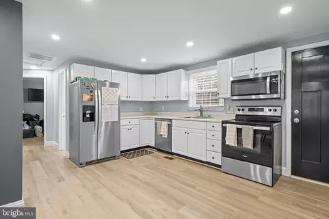 15928 Brandywine Rd, Brandywine, MD 20613 photo 7