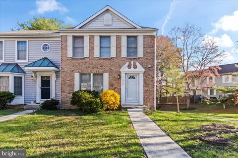12720 Wedgedale Ct, Marlboro, MD 20772