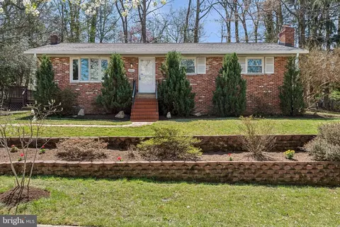 4701 Marie St, Beltsville, MD 20705