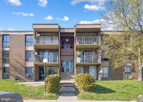 7975 Riggs Rd #5, Hyattsville, MD 20783