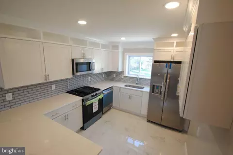 4309 Sheldon Ave, Temple Hills, MD 20748