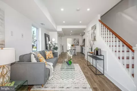 608 62nd Pl, Capitol Heights, MD 20743