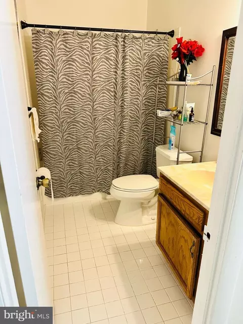 6112 Armor Dr, Clinton, MD 20735 photo 9
