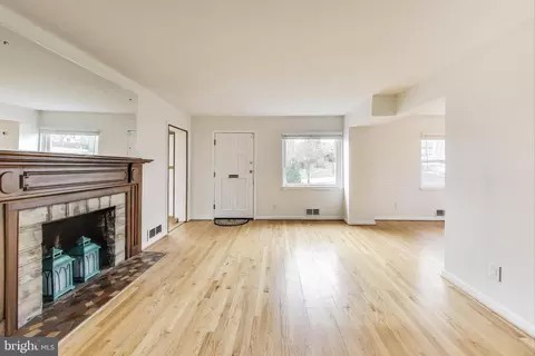 2808 Crest Ave, Cheverly, MD 20785 photo 8