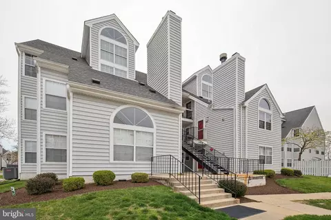 14013 Vista Dr #44B, Laurel, MD 20707