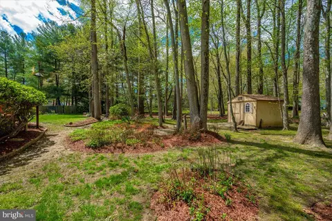 Exterior - 1402 Partridge Ln, Bowie, MD 20721 photo 15 of 17