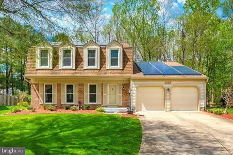 Exterior - 1402 Partridge Ln, Bowie, MD 20721 photo 3 of 17