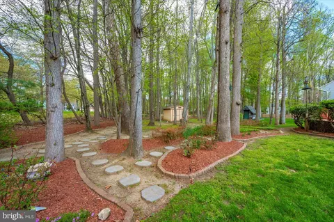 Exterior - 1402 Partridge Ln, Bowie, MD 20721 photo 16 of 17