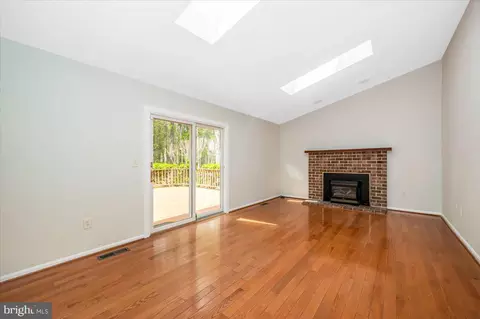 Living - 1402 Partridge Ln, Bowie, MD 20721 photo 8 of 8