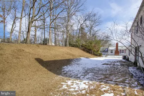 Exterior - 8812 Churchfield Ln, Laurel, MD 20708 photo 3 of 5
