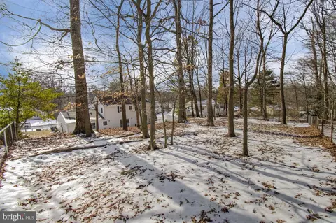 Exterior - 8812 Churchfield Ln, Laurel, MD 20708 photo 5 of 5