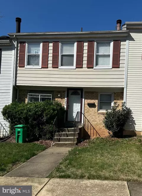 6943 Woodstream Ln, Lanham, MD 20706