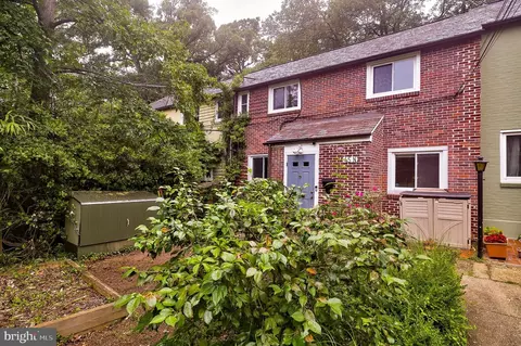 45 N Ridge Rd, Greenbelt, MD 20770