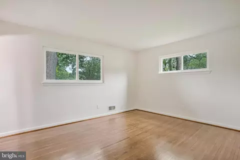 Bedroom - 6901 Niles Dr, Laurel, MD 20707 photo 6 of 7