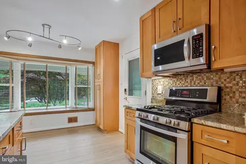 Kitchen - 6901 Niles Dr, Laurel, MD 20707 photo 2 of 4