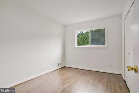 Bedroom - 6901 Niles Dr, Laurel, MD 20707 photo 4 of 7