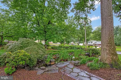 Exterior - 6901 Niles Dr, Laurel, MD 20707 photo 9 of 10