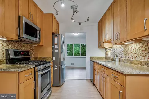Kitchen - 6901 Niles Dr, Laurel, MD 20707 photo 3 of 4